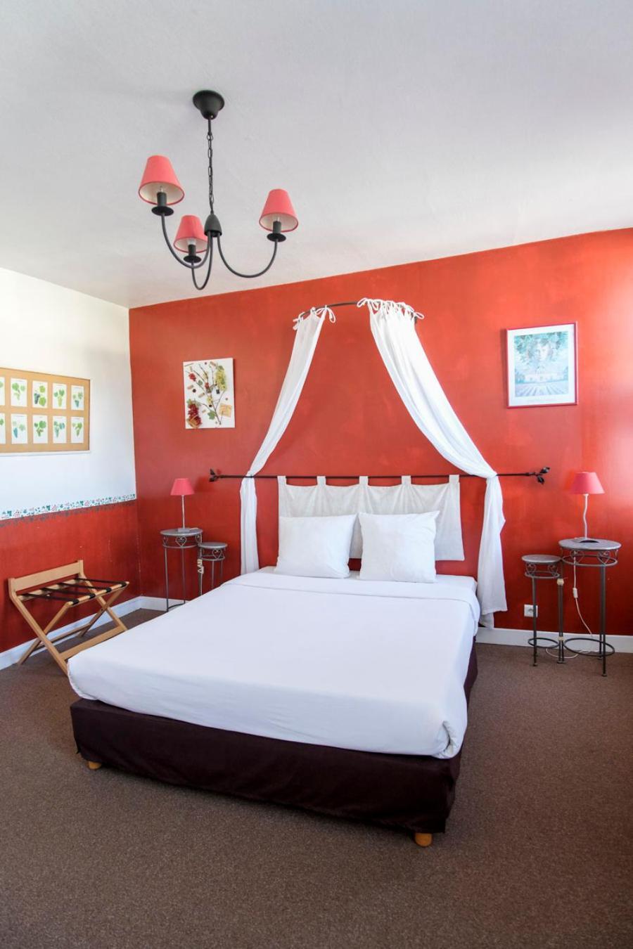 Les Gues Rivieres Bed and Breakfast Pujols  Δωμάτιο φωτογραφία