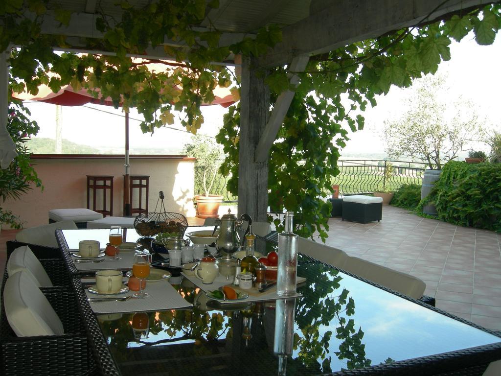 Les Gues Rivieres Bed and Breakfast Pujols  Εξωτερικό φωτογραφία