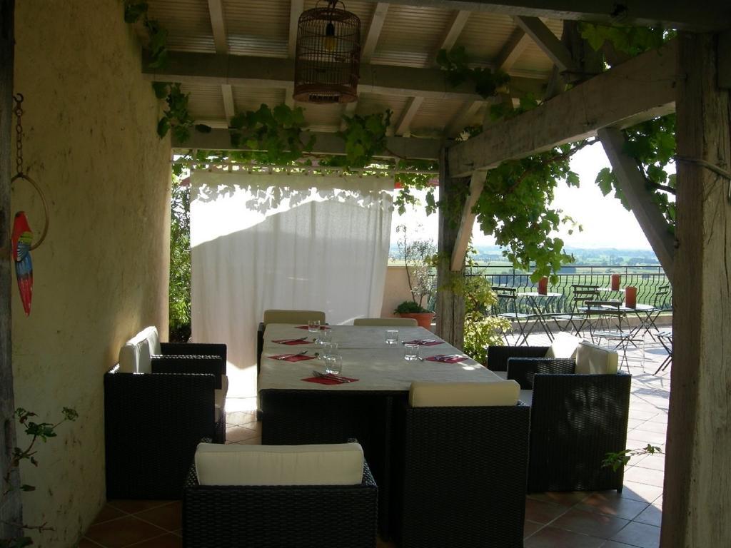 Les Gues Rivieres Bed and Breakfast Pujols  Εξωτερικό φωτογραφία