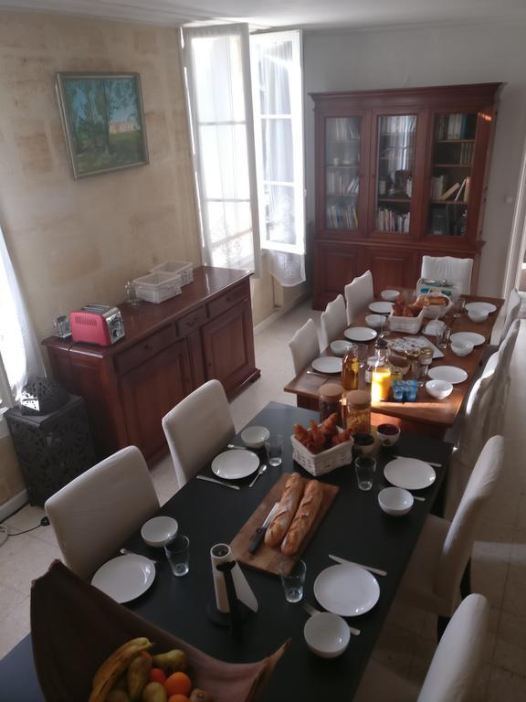 Les Gues Rivieres Bed and Breakfast Pujols  Εξωτερικό φωτογραφία