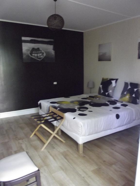 Les Gues Rivieres Bed and Breakfast Pujols  Εξωτερικό φωτογραφία