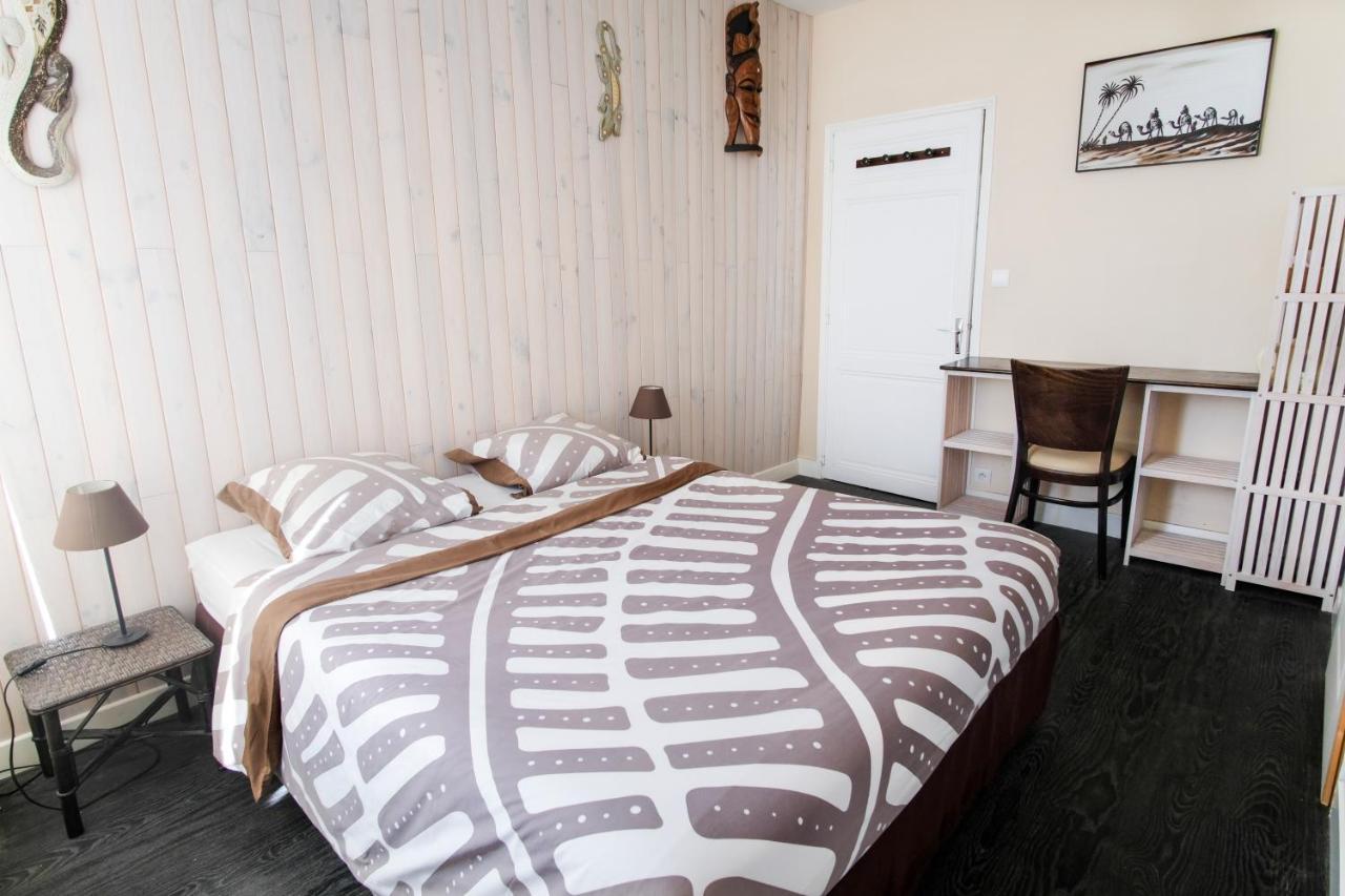 Les Gues Rivieres Bed and Breakfast Pujols  Εξωτερικό φωτογραφία