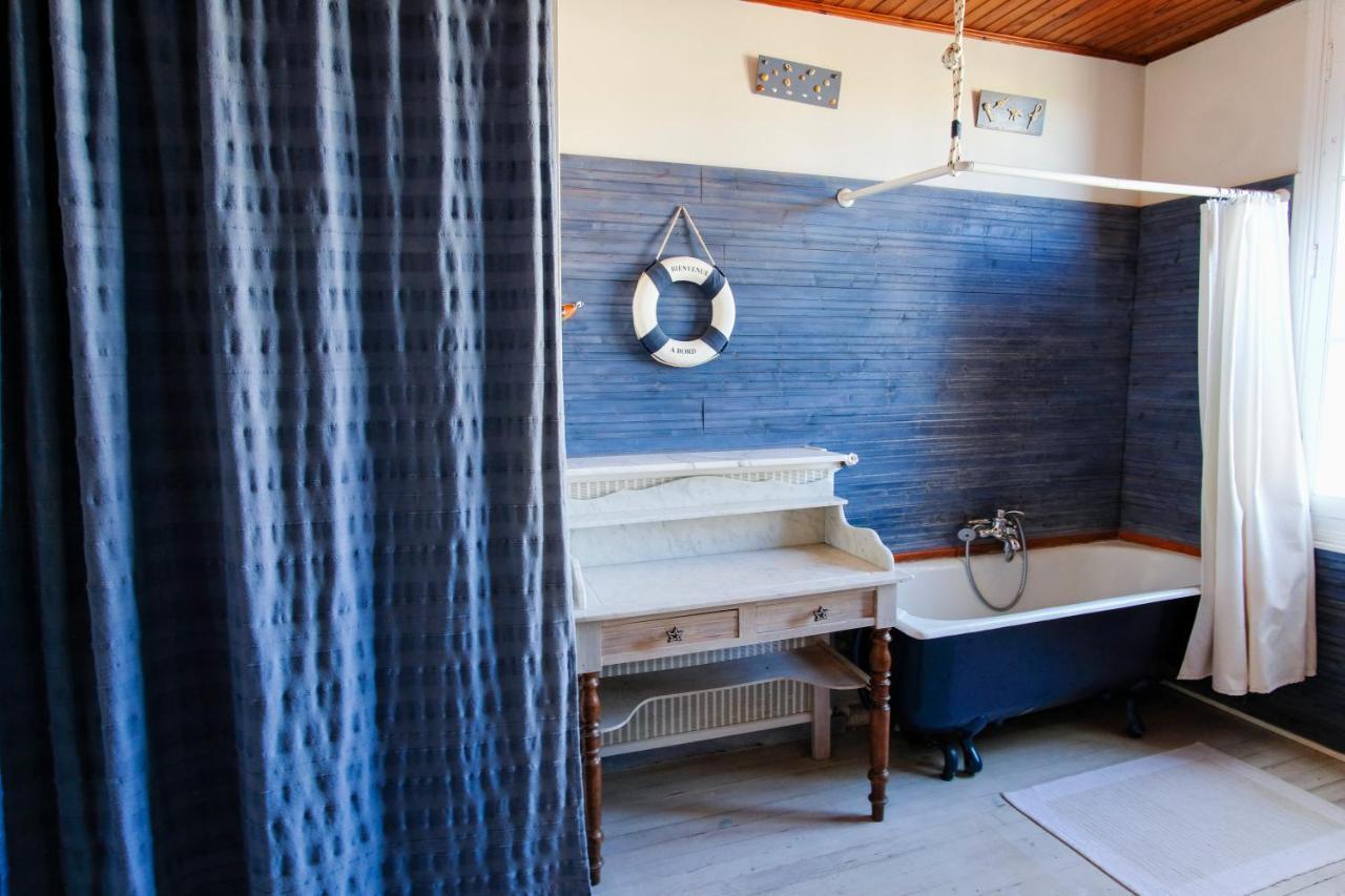 Les Gues Rivieres Bed and Breakfast Pujols  Εξωτερικό φωτογραφία