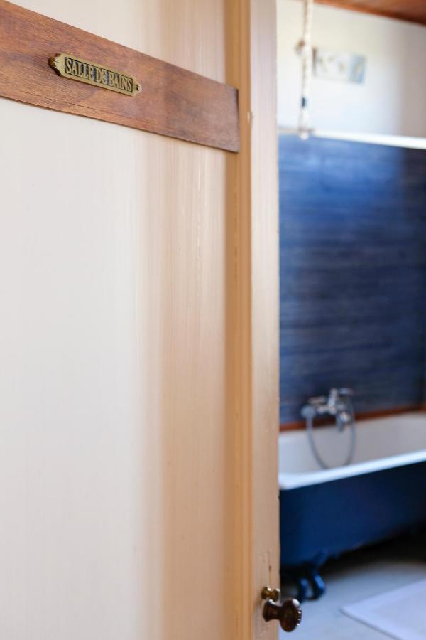 Les Gues Rivieres Bed and Breakfast Pujols  Εξωτερικό φωτογραφία