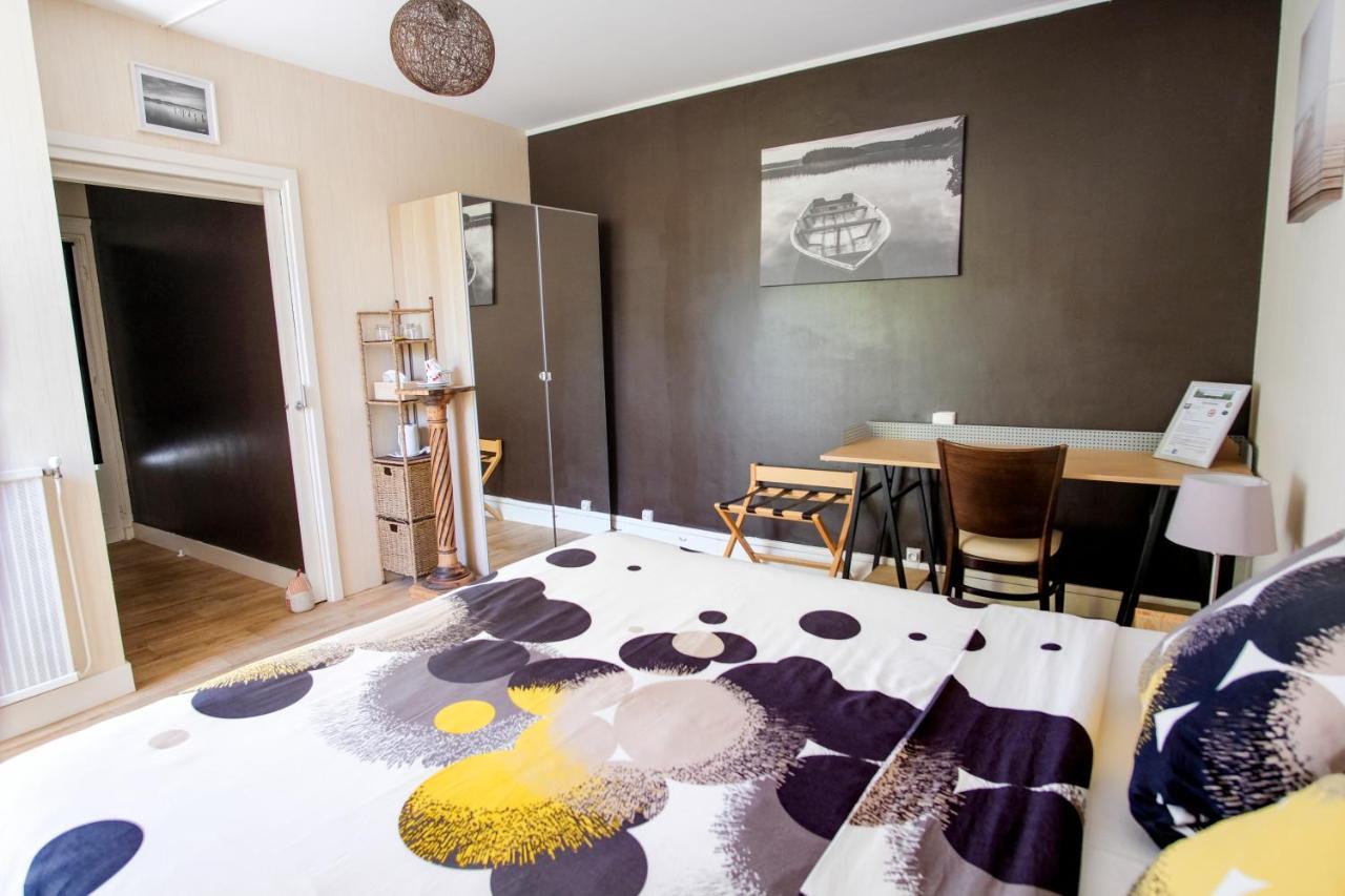 Les Gues Rivieres Bed and Breakfast Pujols  Εξωτερικό φωτογραφία