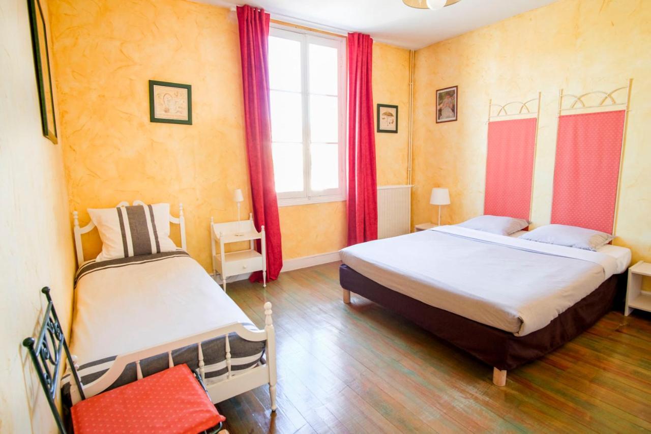 Les Gues Rivieres Bed and Breakfast Pujols  Εξωτερικό φωτογραφία